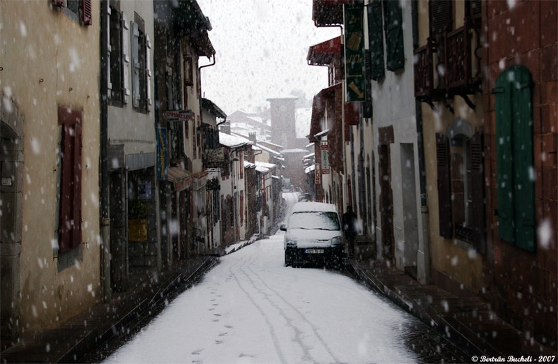 Neige du 23 Janvier 2007: donnant 3-4 cm de neige entre 14h et 16h.