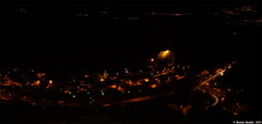 Font-Romeu-Odeillo-Via de nuit avec en arrière plan Livia, Saillagousse, Ur... Photo 12.01.13