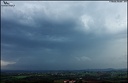16h15 - Une nouvelle cellule pluvio-orageuse se forme au pied des Pyrénées
