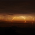 01h30 - L'orage frappe les Landes avec une belle activité électrique